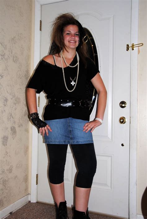 80's skirt with leggings - Google Search 80s Party Outfits 1980s Style ...