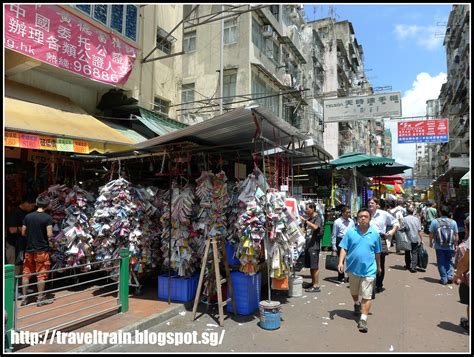 Apliu Street Flea Market - Electronics Market in Kowloon - Go Guides