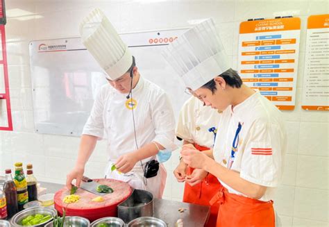 2023年深圳高级厨师证报名方式以及高级厨师证报考流程？ - 哔哩哔哩