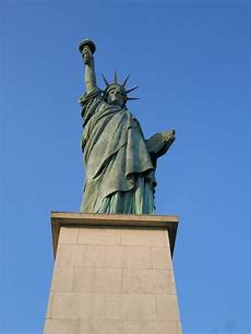 free statue of liberty 2 free statue of liberty pari stock photo free statue of liberty 2 free statue of liberty pari stock photo