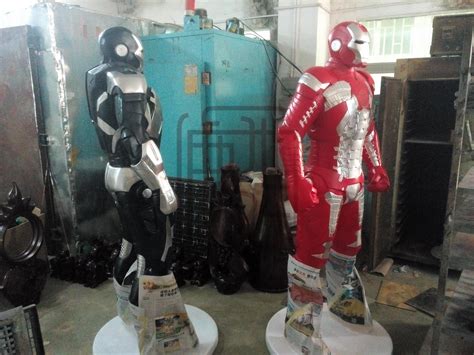 玻璃钢雕塑1 - 深圳市海麟实业有限公司