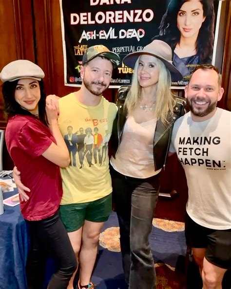 Dana DeLorenzo | Comin in hot | Instagram