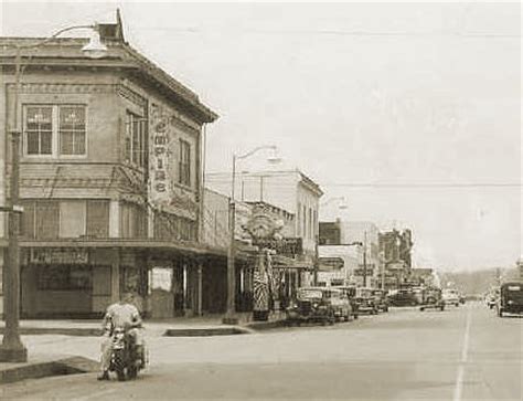 THE EMPIRE THEATER IN ANACORTES - Paul Luvera Journal