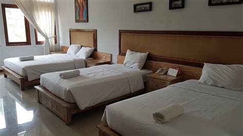 PURI AVIA 2 ANGGREK (Megamendung) - Hotel Reviews & Photos - Tripadvisor