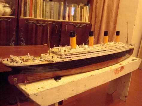 Titanic Paper Model 的图像结果