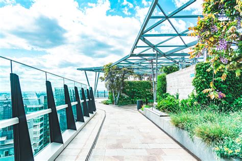 High Resolution Business Community Bordered Images 的图像结果