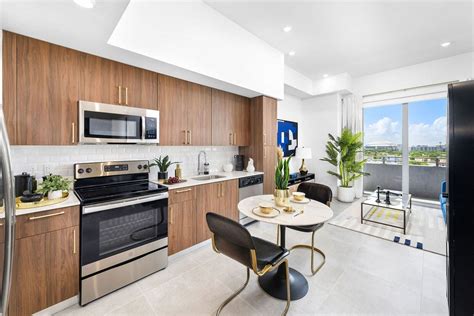 Arte Grand Central Apartments | AptAmigo