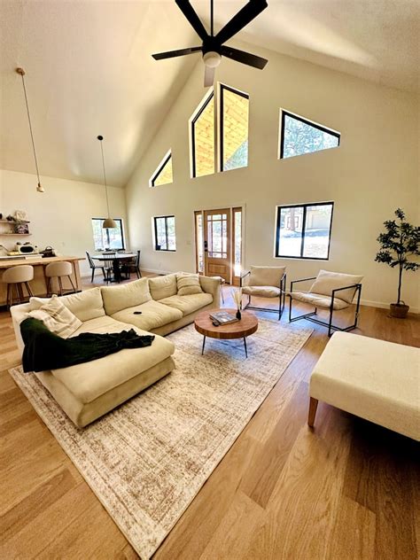 NEW luxury 3 bd cabin in Pinetop Lakes with views - Houses for Rent in ...