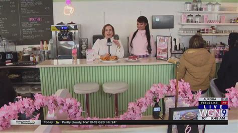 Around Town – Stussy’s Diner – WGN-TV