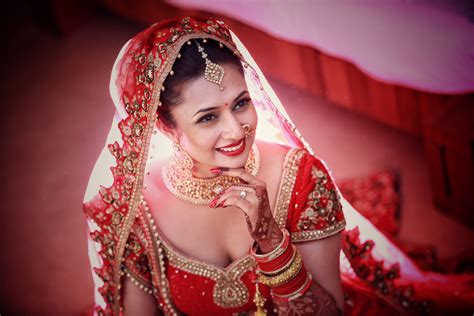 Traditional Indian Bride 的图像结果