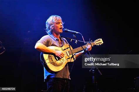 Johnny Flynn Live in London 的图像结果