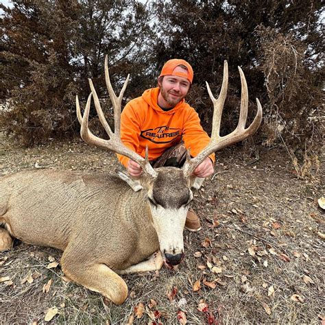 402 Outdoors | Behind the scenes ️ real life🎥….it’s not always a good spot, but when ya find em ...