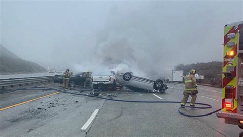 About 50 cars crash in foggy conditions | FOX 32 Chicago