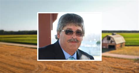 Obituary | Roger O. Smith | DEN HERDER FUNERAL HOME, INC.