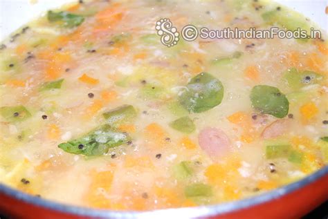 Vegetable bansi rava upma-How to make-Step by step photos