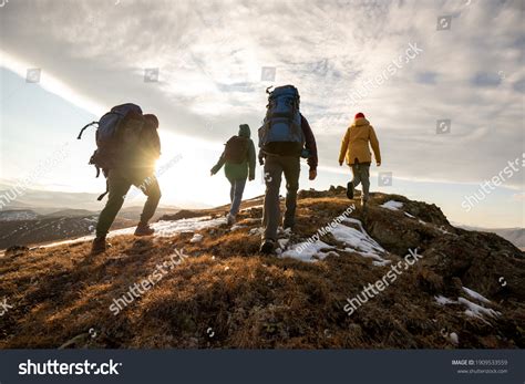 Hiking 的图像结果