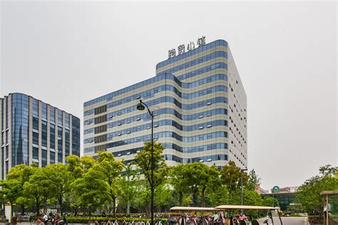 跨贸小镇+电竞小镇 杭州首个数字经济产业园区落成-搜楼选址