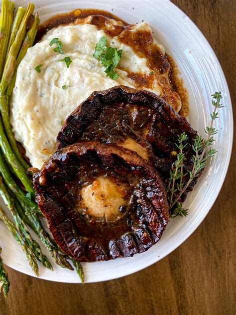Portobello Mushroom With Steak at Kristina Hertz blog