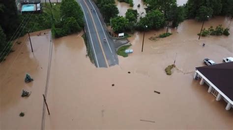 Flash flood warning issued in Rockford, Illinois: Mercy Hospital ...