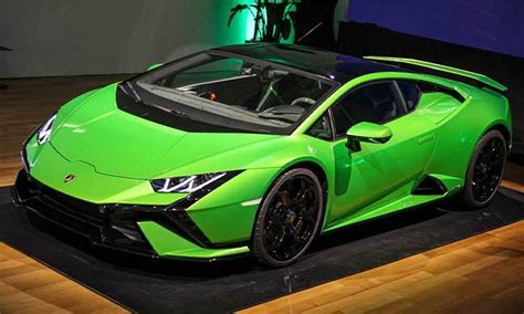 Top 8 luxurious Lamborghini cars available in India