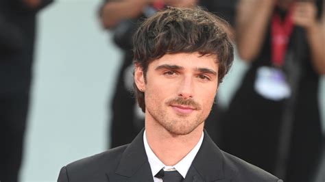 Jacob Elordi 'anxious' about reaction to his 'creature' in Guillermo ...