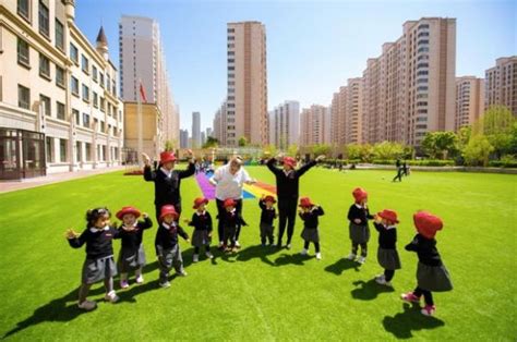 新加坡伊顿国际幼儿学校新闻发布会|伊顿|国际教育|哈尔滨_新浪新闻