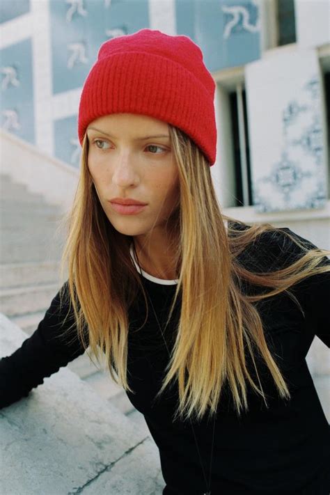 RIBBED KNIT BEANIE - Red | ZARA India
