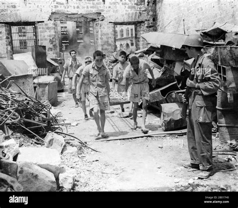 Battle of manila ww2 hi-res stock photography and images - Alamy