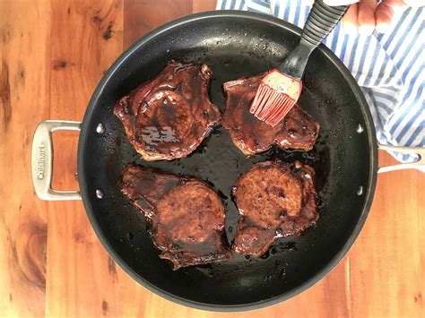 3-Ingredient Balsamic Jam Pork Chops (Paleo, Whole30) - Paleo Gluten ...