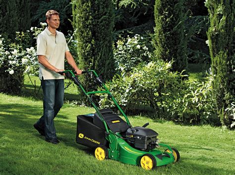 I tosaerba John Deere 2015: aria di novità   Agricommercio  