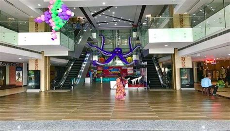 Shopping In Vijayawada: 10 Spots For An Outstanding Spree!