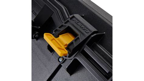 Plano AW Ultimate Quad Rifle Case PLA11844F
