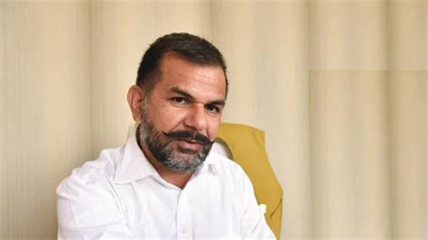 Dubai-based Indian buys tickets to send prisoners home - WORLD - GULF ...