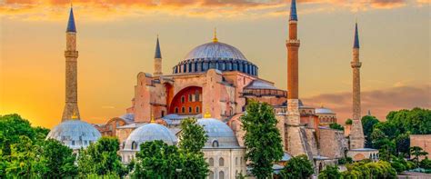 Hagia Sophia Guide: For Exploring this Breathtaking Tourist Destination