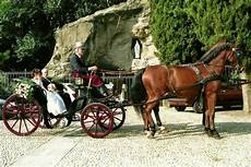carrozza con cavalli carrozza con cavalli ristorante molera 249 alla carta carrozza con cavalli carrozza con cavalli ristorante molera 249 alla carta