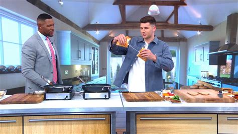 Chef Nick DiGiovanni shares the best BLT recipe from debut cookbook ...