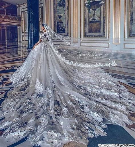 Pin by Анюта Бадеян on Одежда | Flowery wedding dress, Beautiful wedding dresses, Dream wedding ...