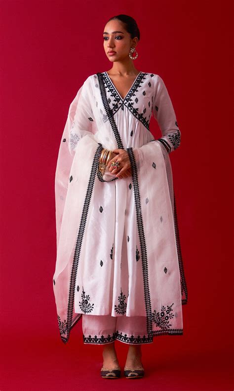 Rooh-e-daari White Embroidered V Neck Anarkali With Palazzo And Dupatt ...
