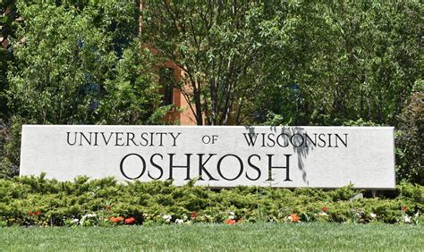 UW-Oshkosh Fox Cities latest branch campus to close - WPR