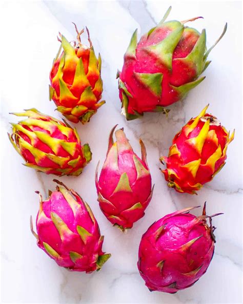 How To Cut Dragon Fruit 10 Ways - Poppys Wild Kitchen