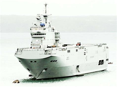 Mistral Class 3D Model 的图像结果