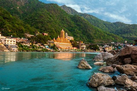 Discover Rishikesh: 2-Hour Guided Walking Tour with a Local - Klook India