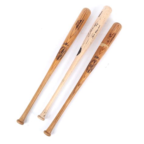 Lot - Lot of 3 Major League Game Used Bats