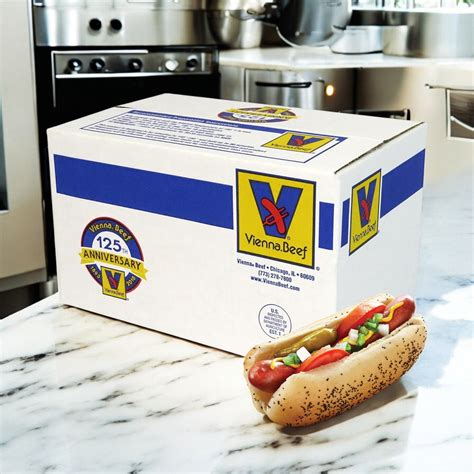Vienna Beef Natural Casing Hot Dogs – 6" (10 hot dogs per lb.) | 100 t