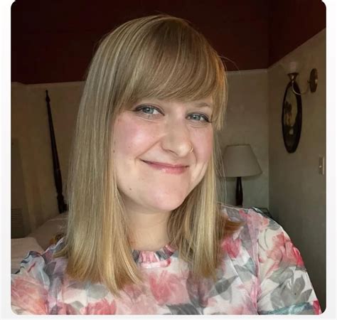 28F lesbian in Portland, OR : r/hingeapp