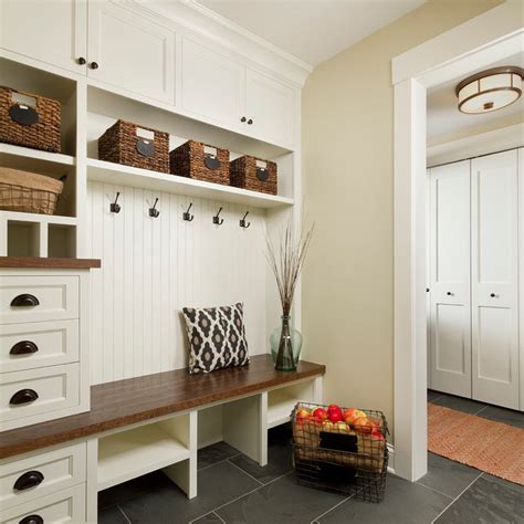 Entryway Design Ideas, Inspiration & Images - November 2024 | Houzz IN