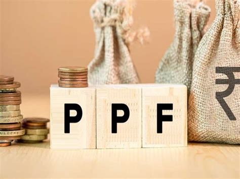 PPF vs FD.. எது சிறந்தது? 35 வயதான ஒருவர் இரண்டில் எதை தேர்வு செய்யலாம் ...