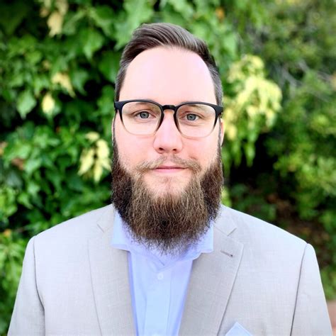 What is VDC and VAC Voltage? - GridPoint