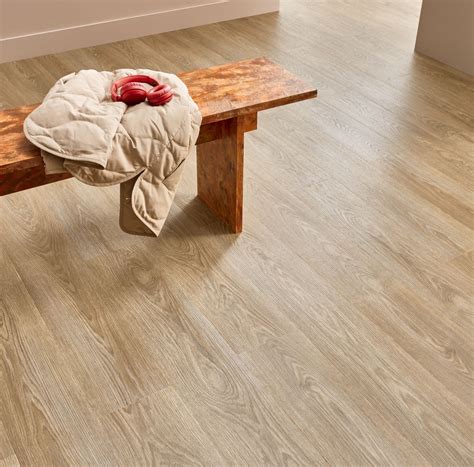 Vinyl Tile Wood Flooring Kahrs Redwood Click 5mm Luxury Vinyl Tile