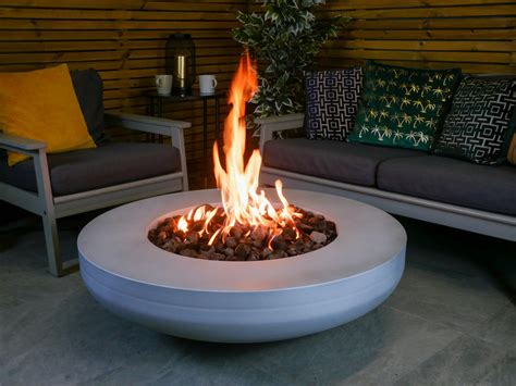 Freestanding Outdoor Gas Fire Pit Gas Fireplace GALIO STAR BLACK